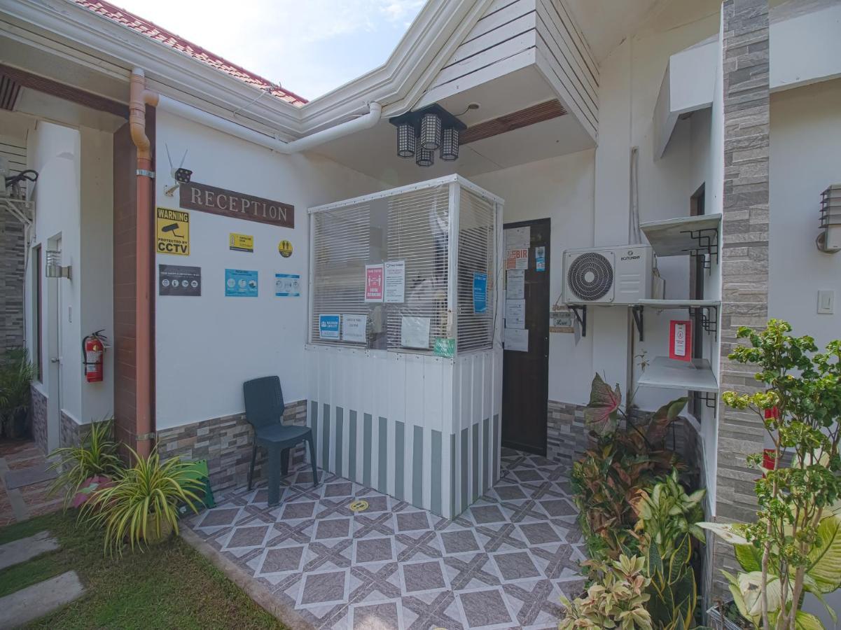 Oyo 771 Darius' Residences Moalboal Zewnętrze zdjęcie